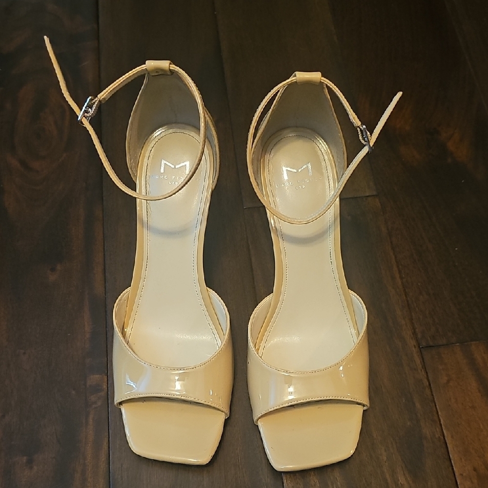 Elegant Beige Ankle Strap Sandals